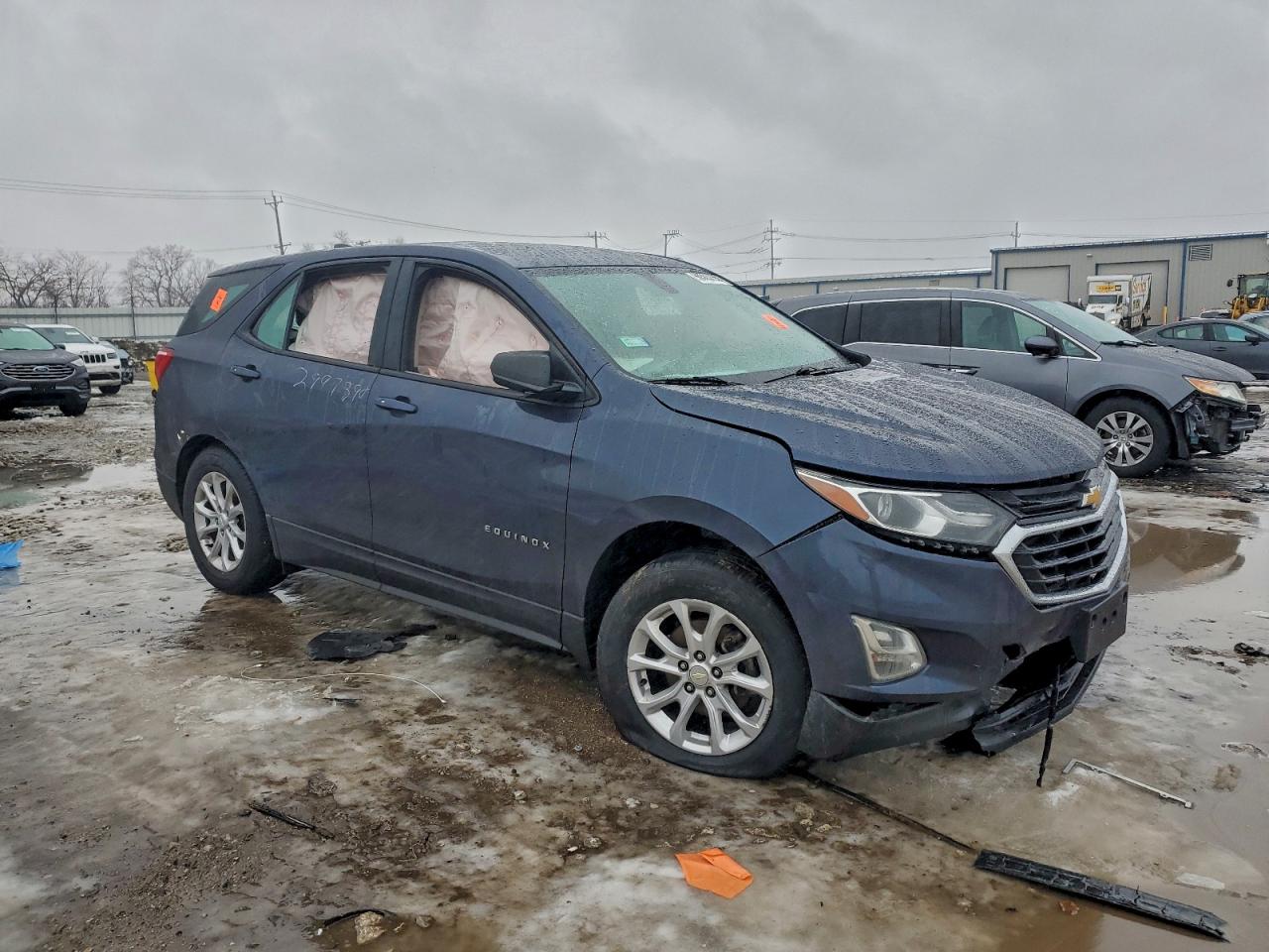 2018 CHEVROLET EQUINOX LS photo 4