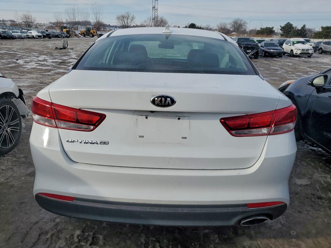 2018 KIA OPTIMA LX photo 6