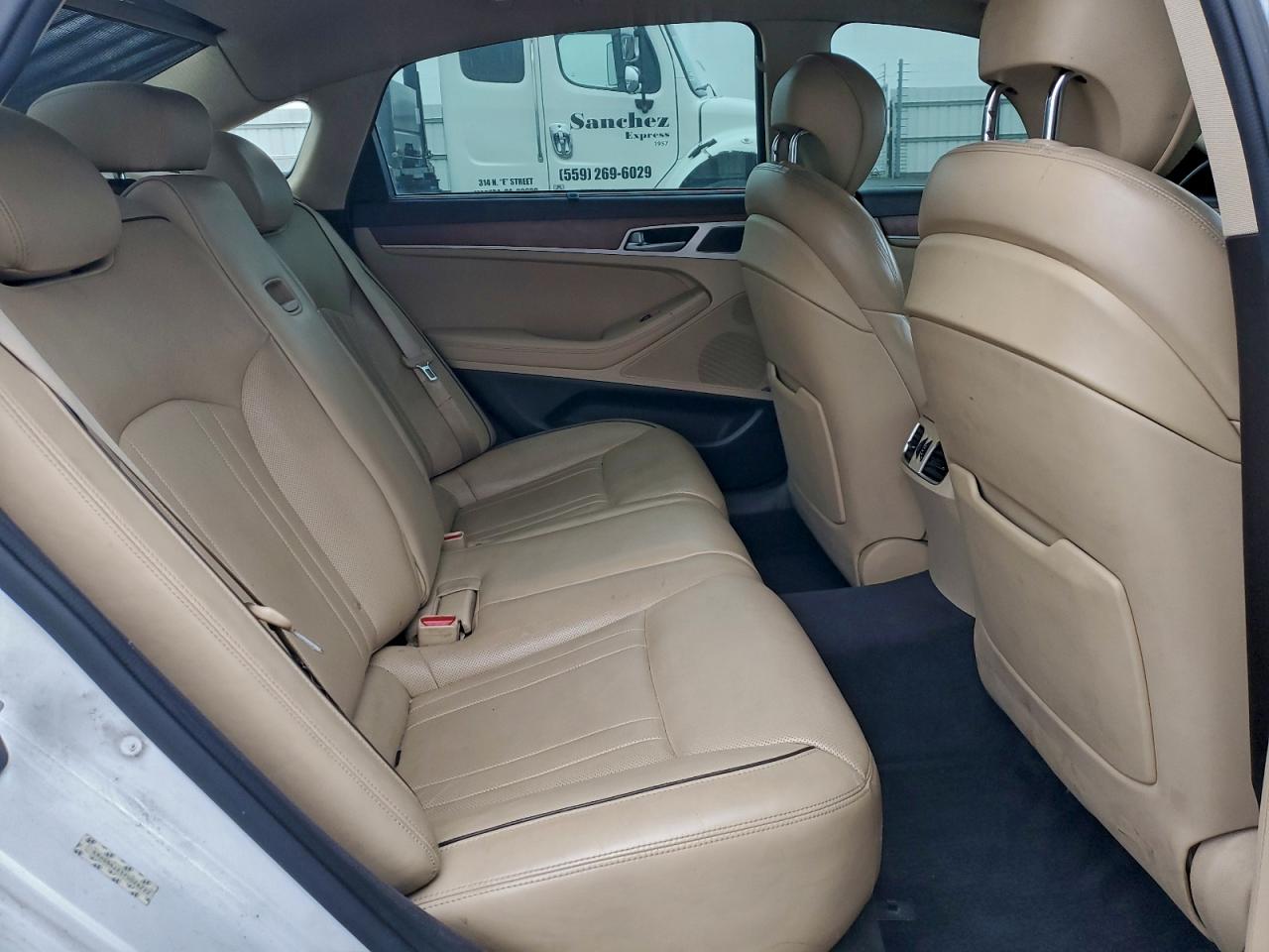 2015 HYUNDAI GENESIS 5.0L photo 10