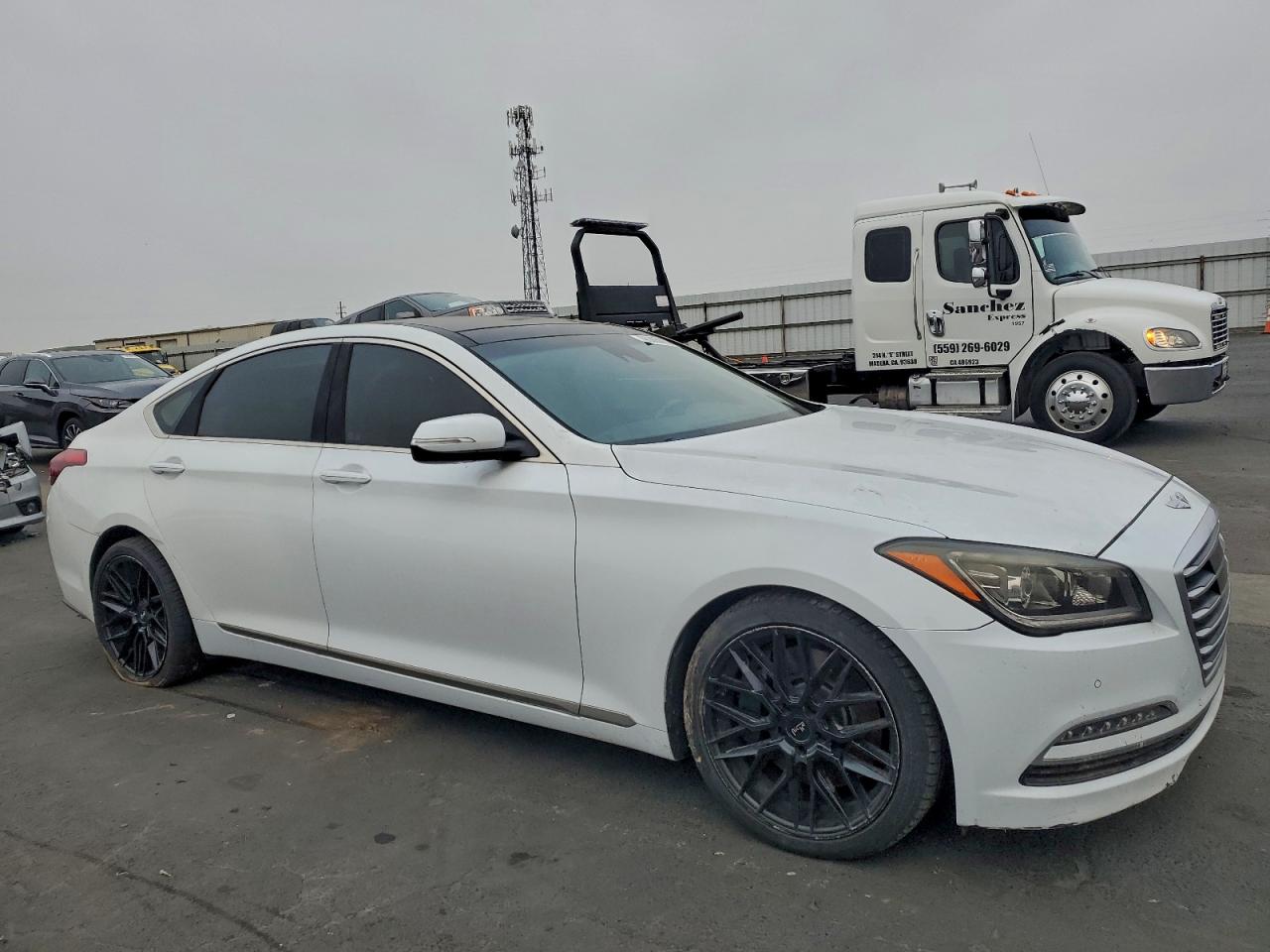 2015 HYUNDAI GENESIS 5.0L photo 4
