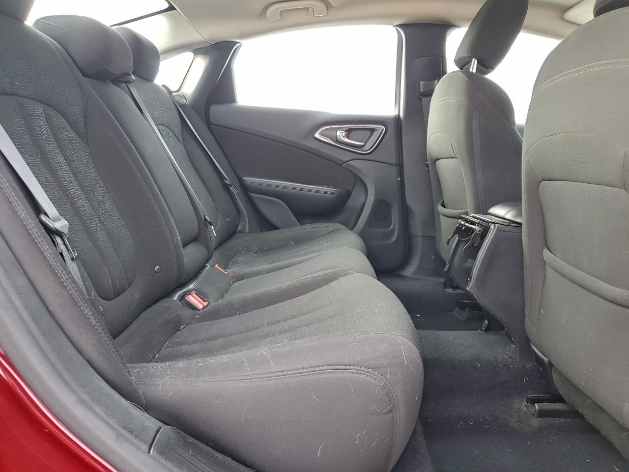 2015 CHRYSLER 200 LIMITED photo 10