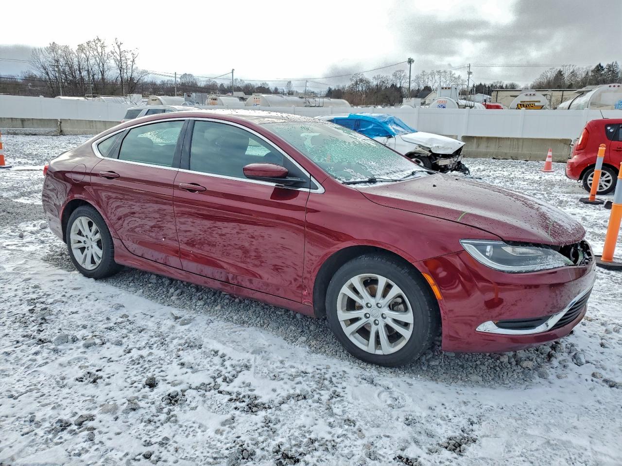 2015 CHRYSLER 200 LIMITED photo 4