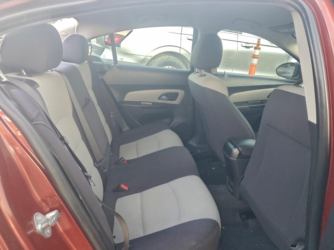 2013 CHEVROLET CRUZE LS photo 10