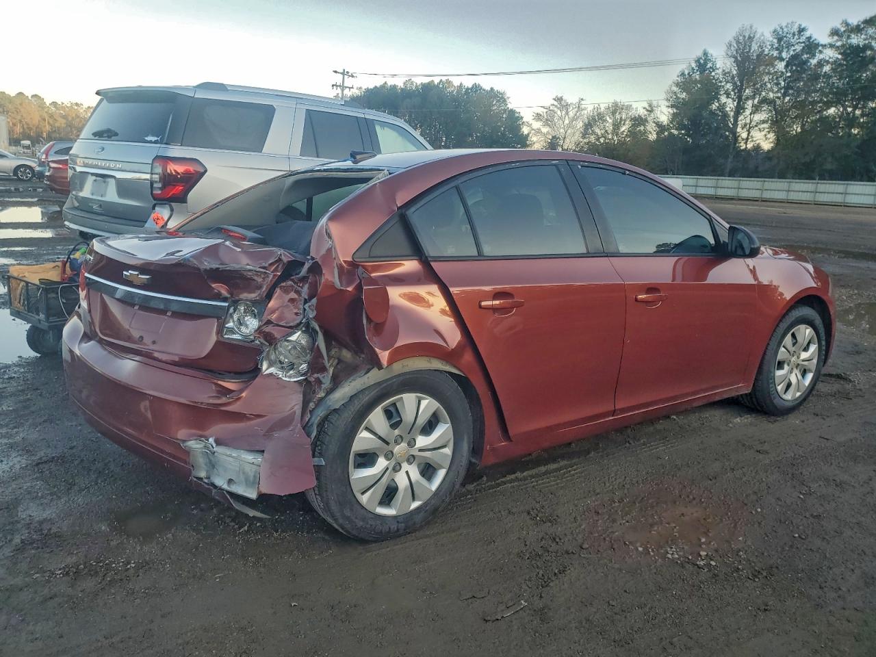 2013 CHEVROLET CRUZE LS photo 3