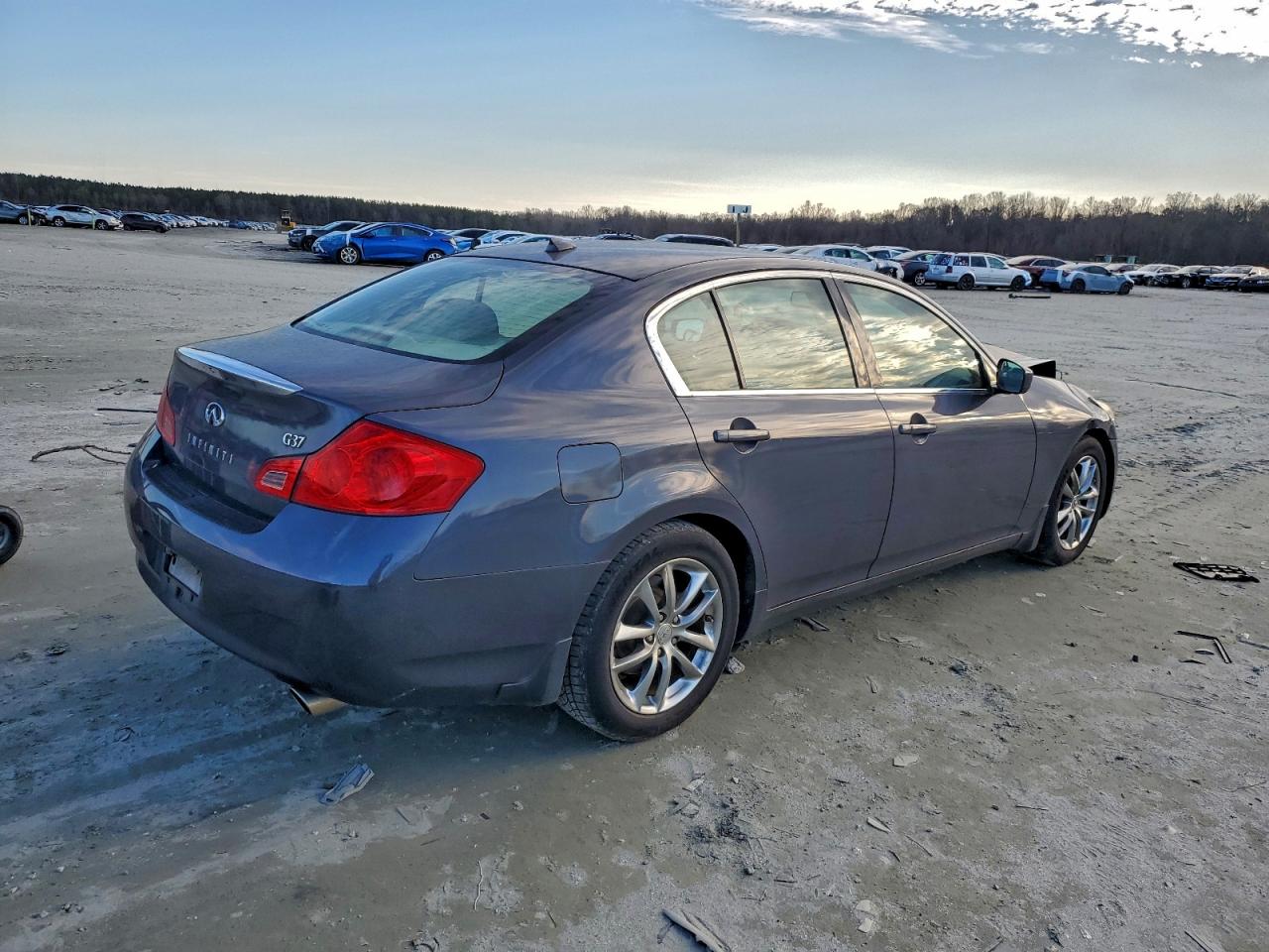 2009 INFINITI G37 BASE photo 3