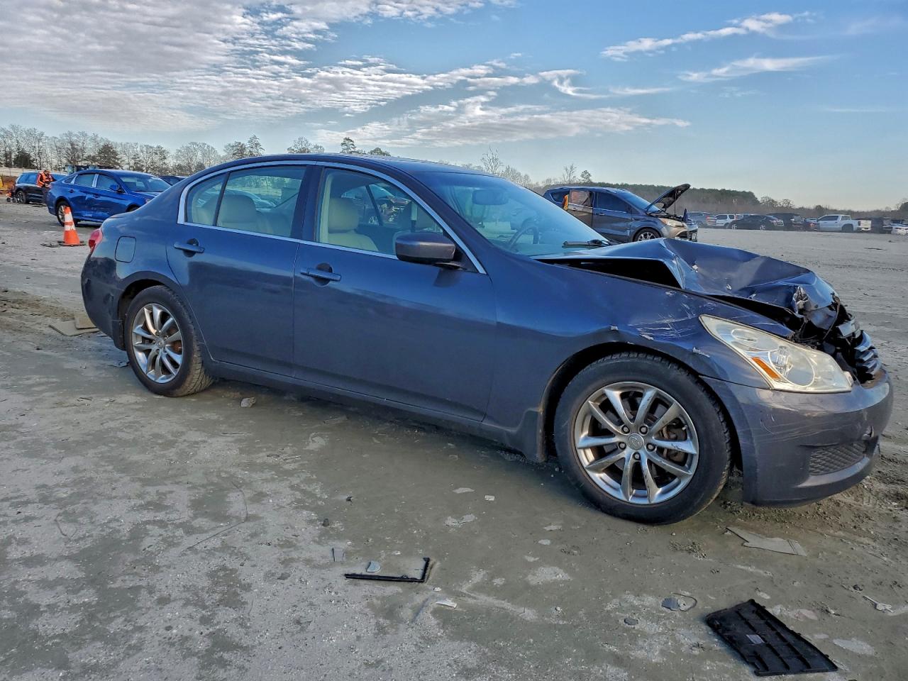 2009 INFINITI G37 BASE photo 4
