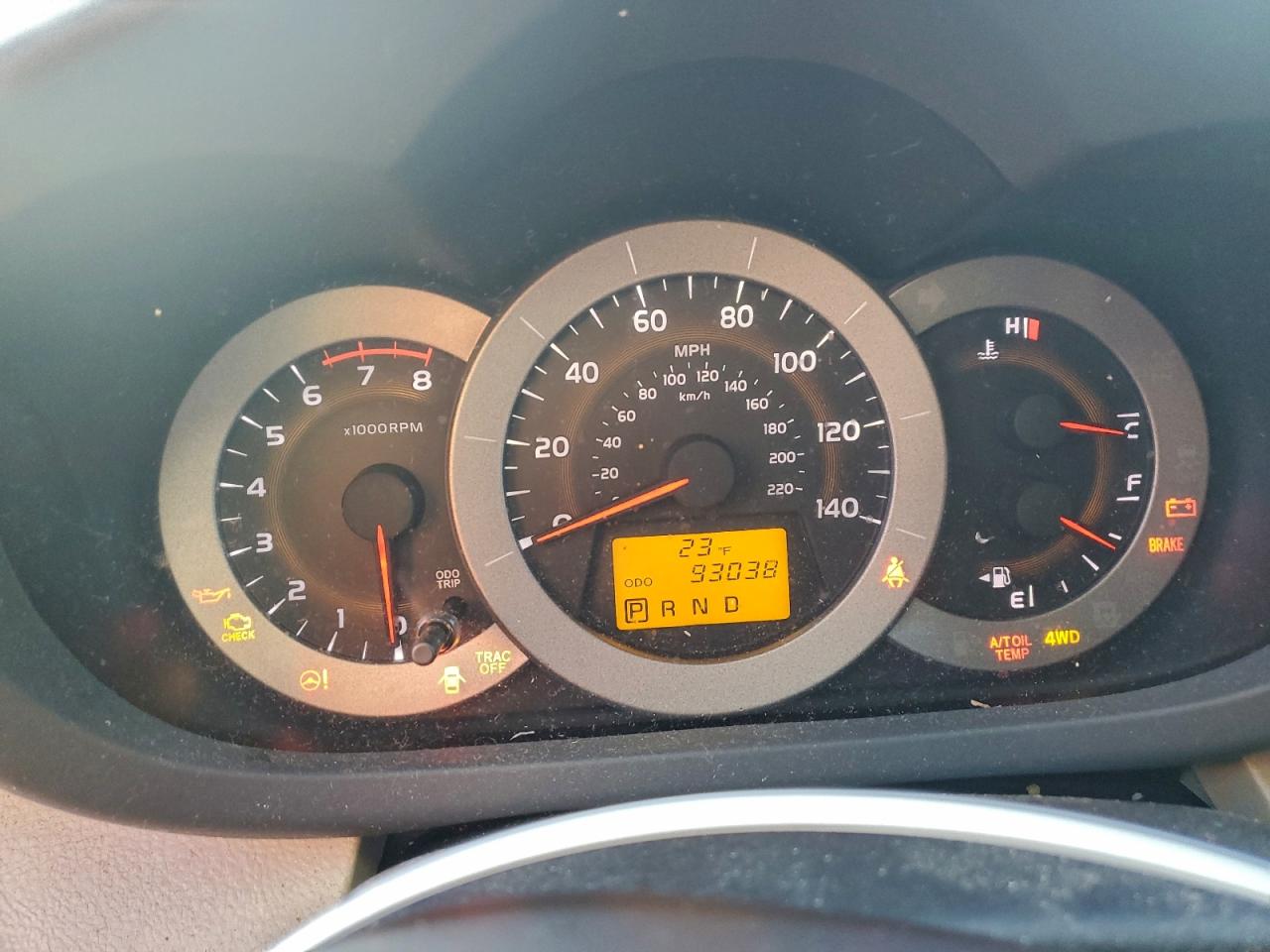 2011 TOYOTA RAV4 photo 9