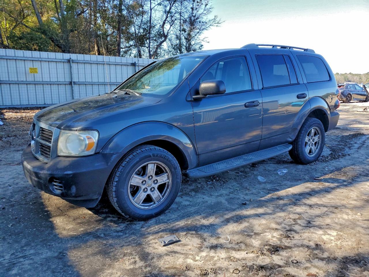2007 DODGE DURANGO SXT — FRONT END damage — photo 1