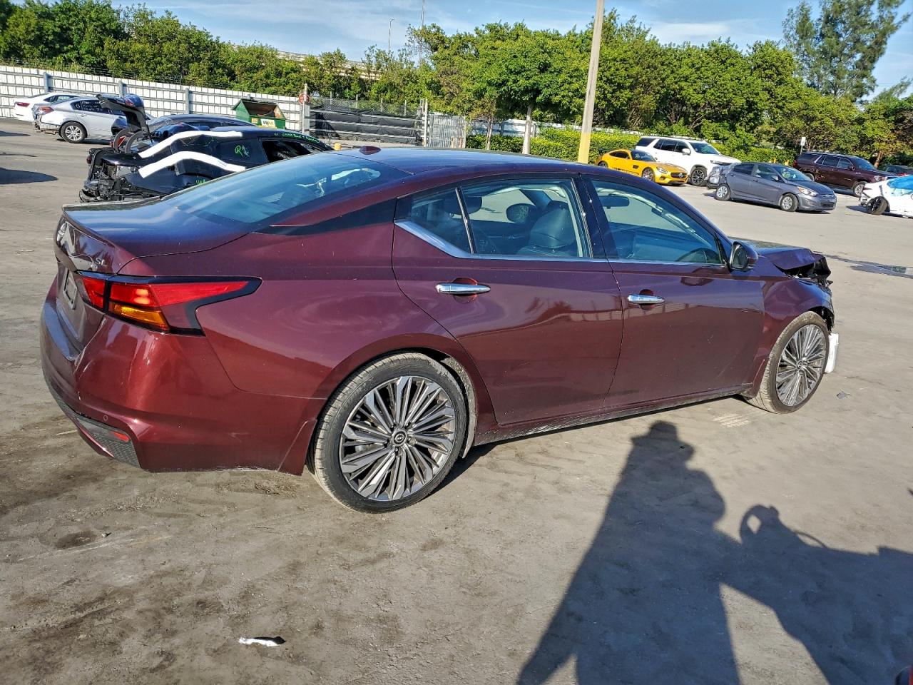 2024 NISSAN ALTIMA SL photo 3