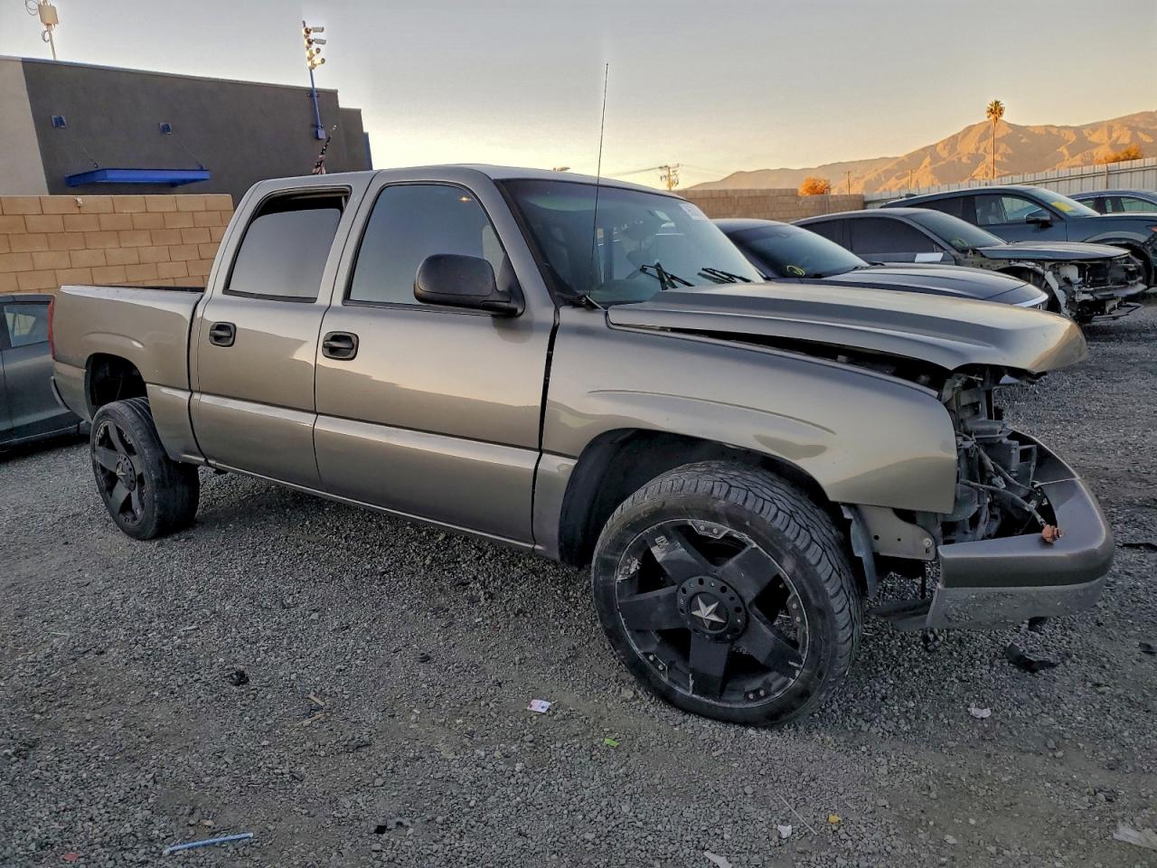 2006 CHEVROLET SILVERADO C1500 photo 4