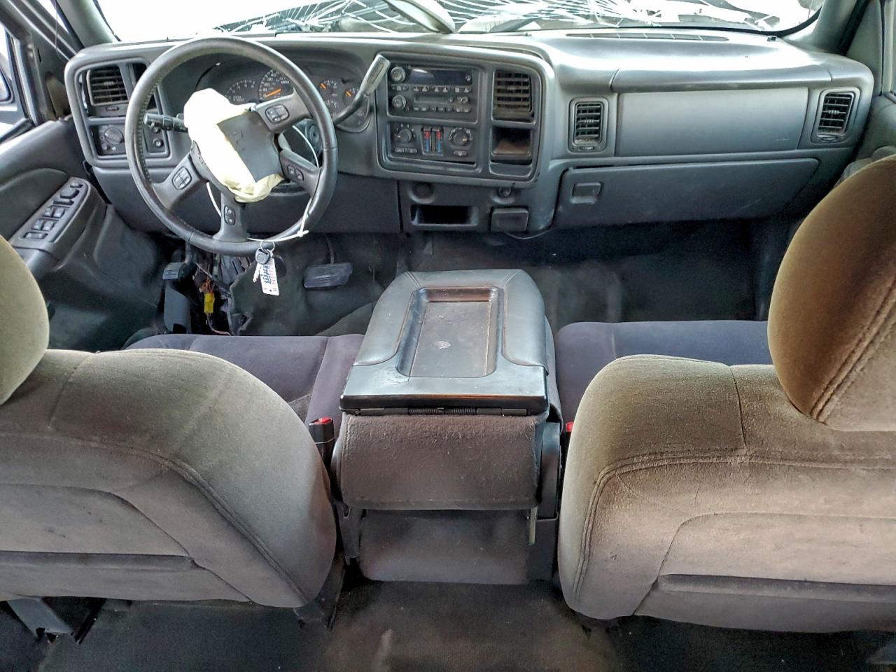 2006 CHEVROLET SILVERADO C1500 photo 8