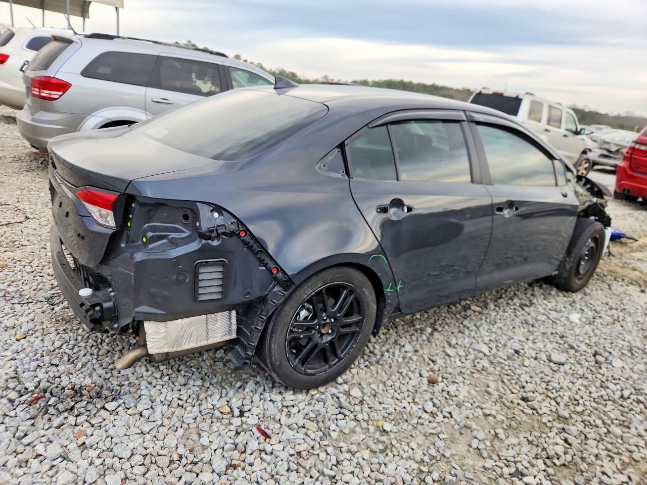 2024 TOYOTA COROLLA LE photo 5