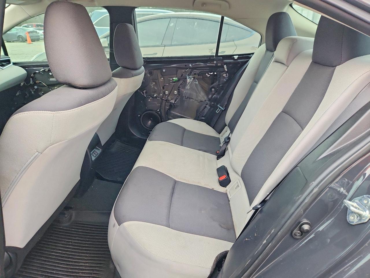 2024 TOYOTA COROLLA LE photo 19