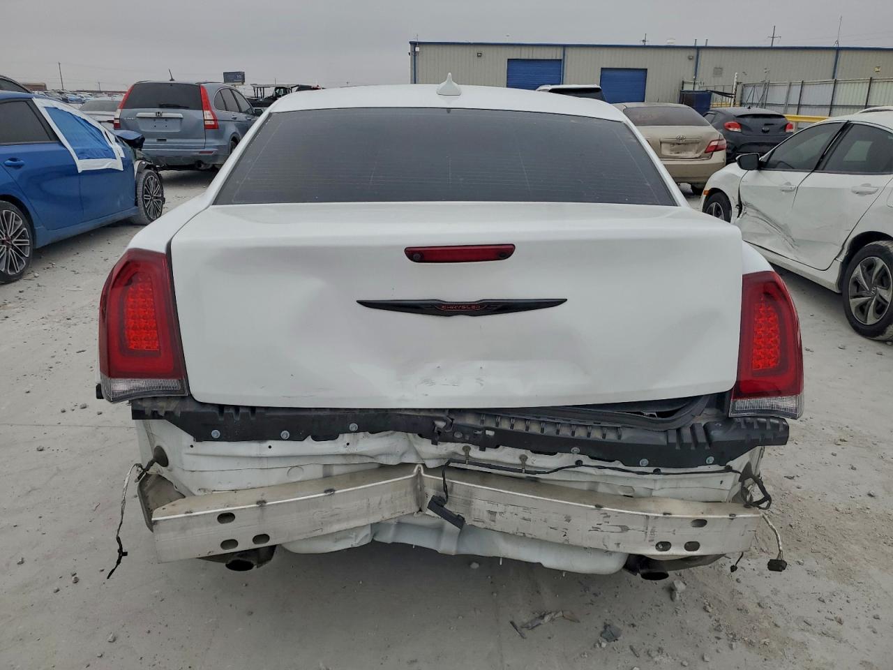 2022 CHRYSLER 300 S photo 16