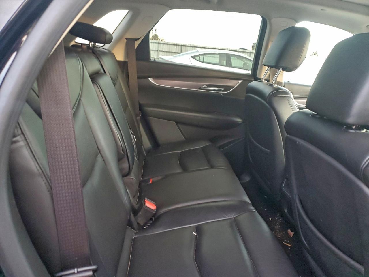 2017 CADILLAC XT5 LUXURY photo 11