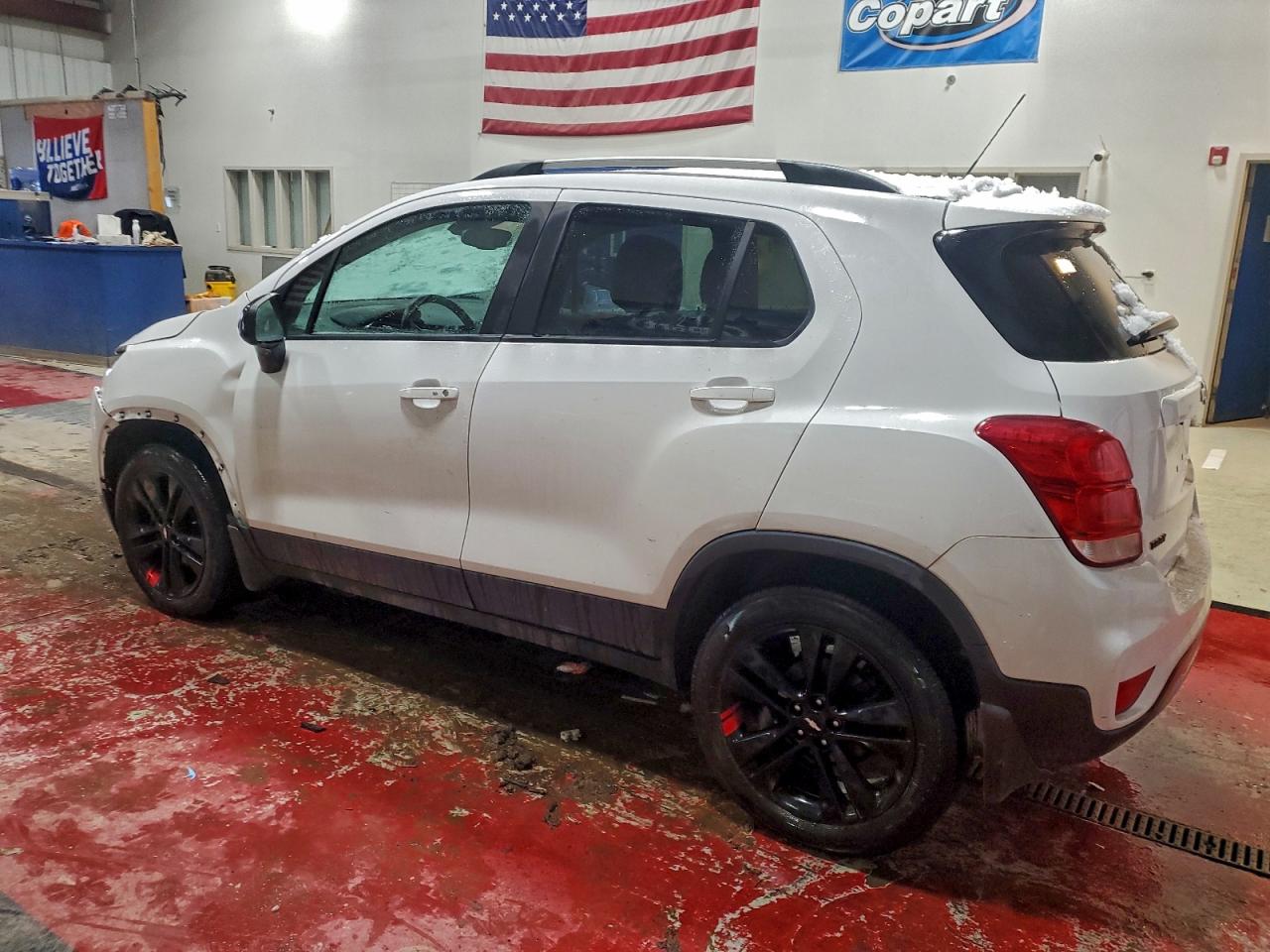2020 CHEVROLET TRAX 1LT photo 3