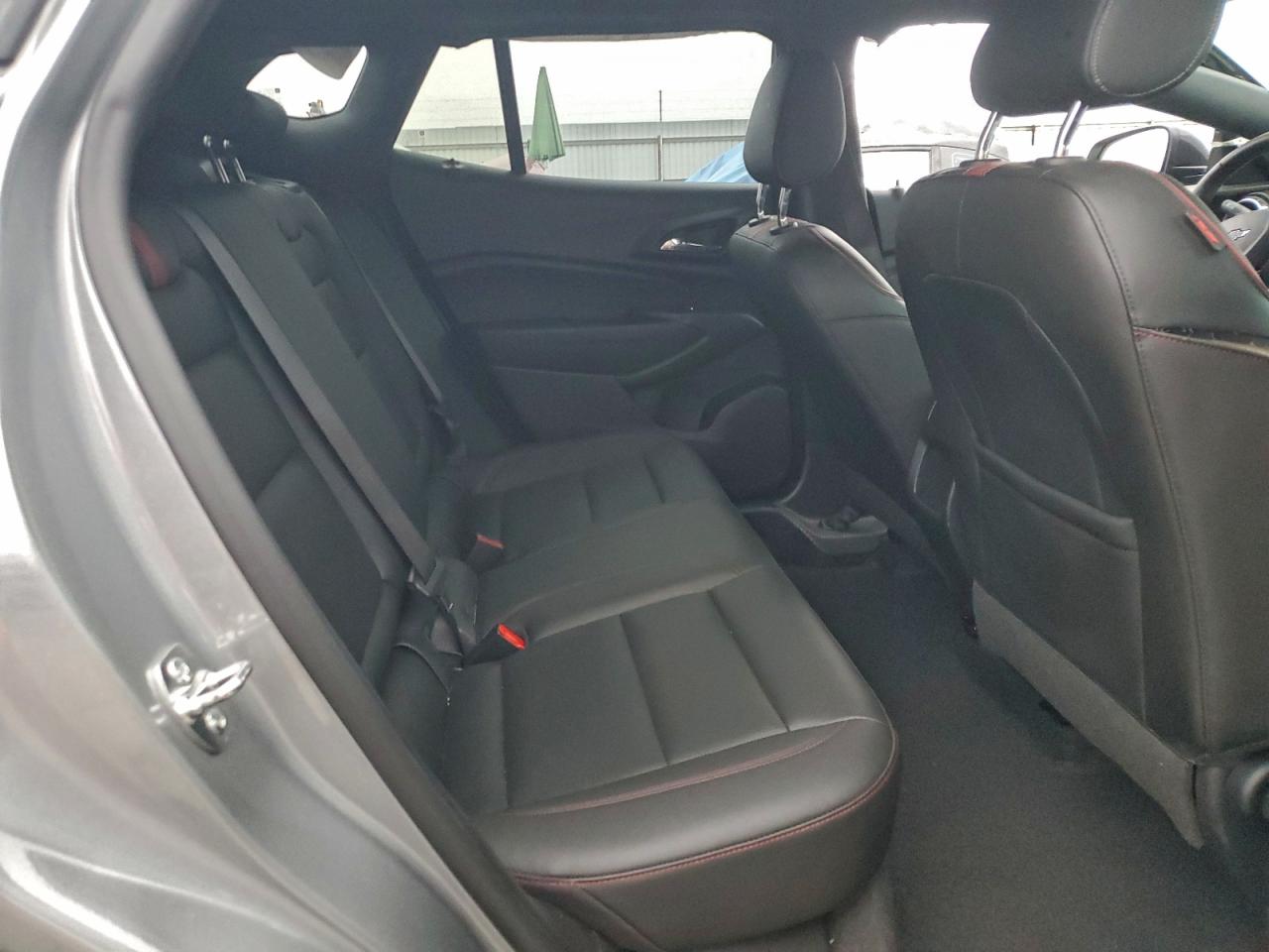 2025 CHEVROLET TRAX 2RS photo 31