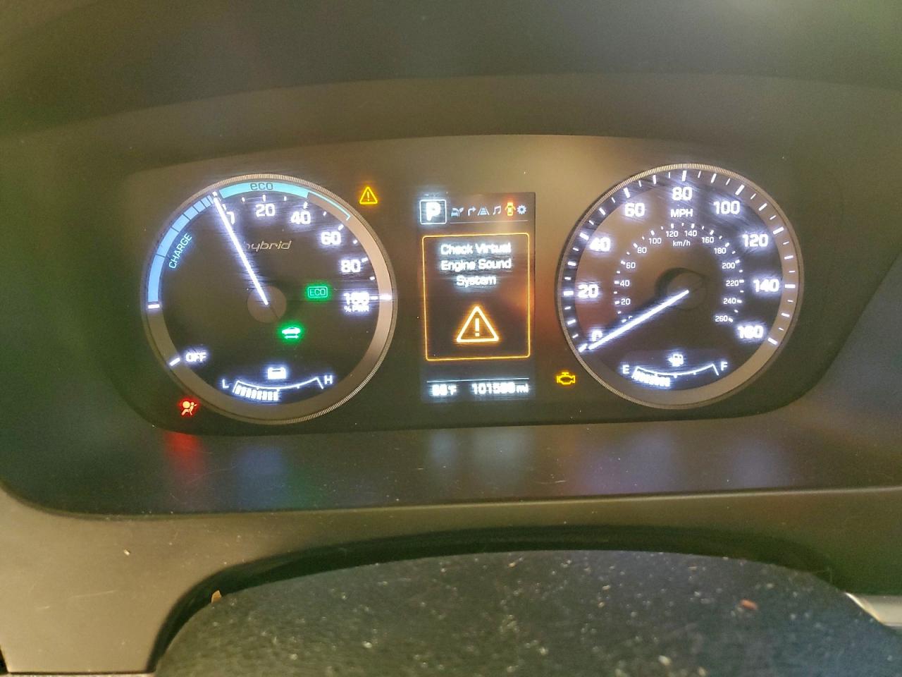 2017 HYUNDAI SONATA HYBRID photo 9