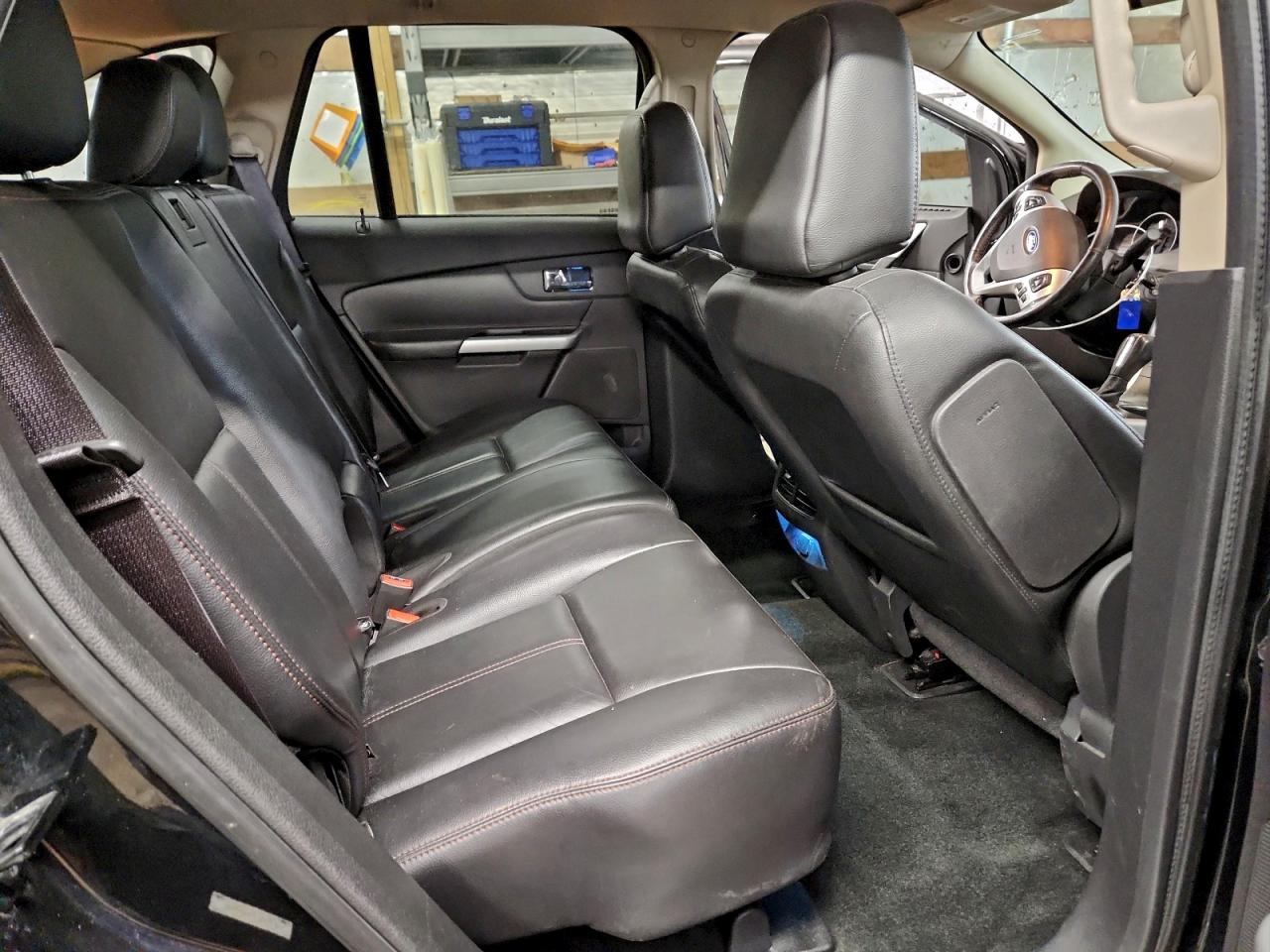 2011 FORD EDGE SEL photo 11