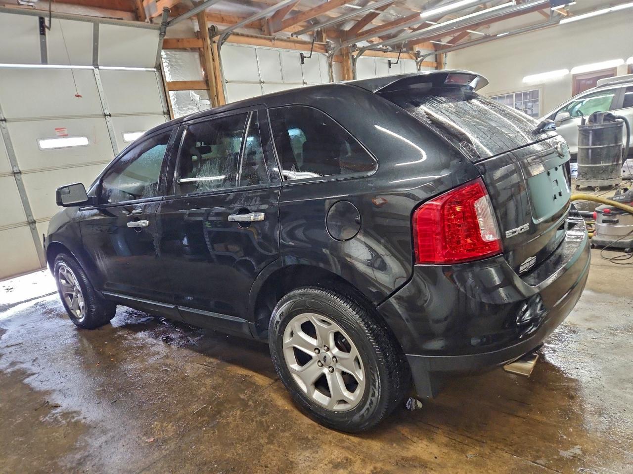 2011 FORD EDGE SEL photo 2