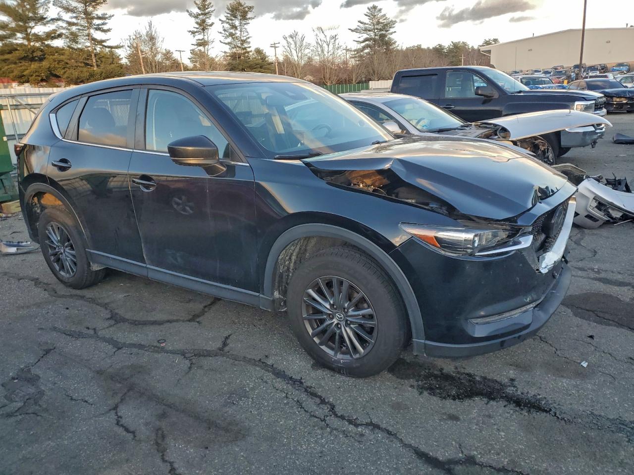 2021 MAZDA CX-5 TOURING photo 4