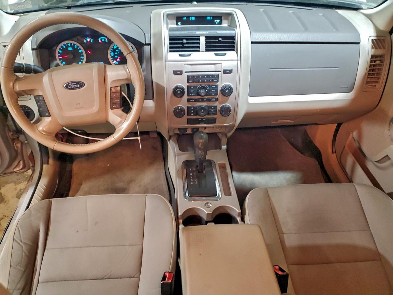 2012 FORD ESCAPE XLT photo 8