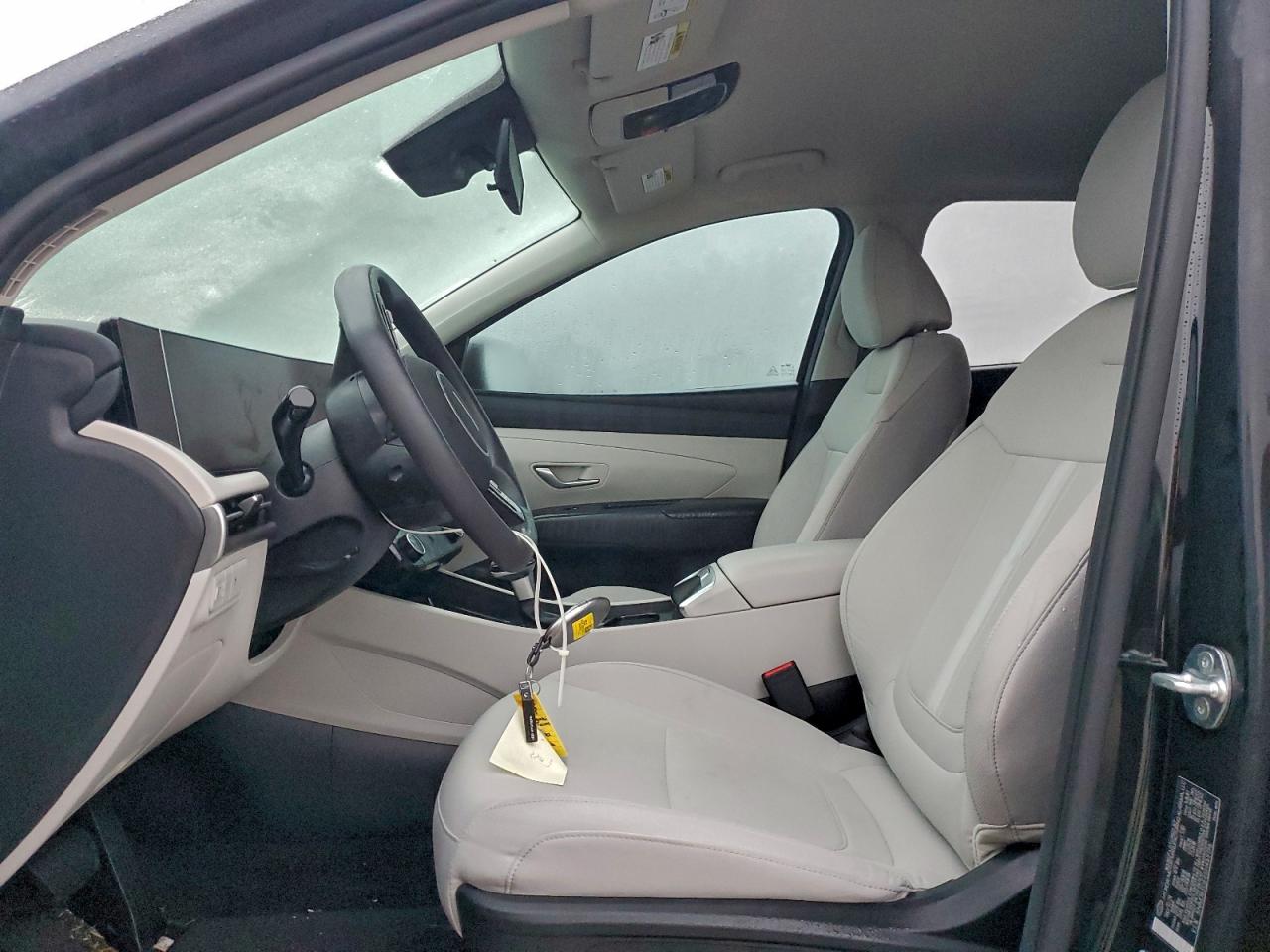 2025 HYUNDAI TUCSON SEL photo 7