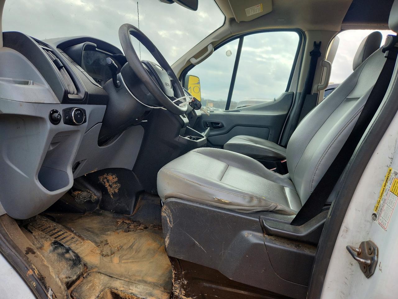 2018 FORD TRANSIT T-150 photo 7