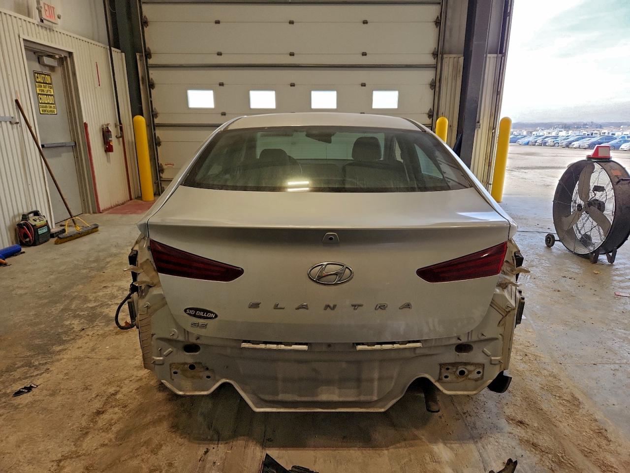 2020 HYUNDAI ELANTRA SE photo 6