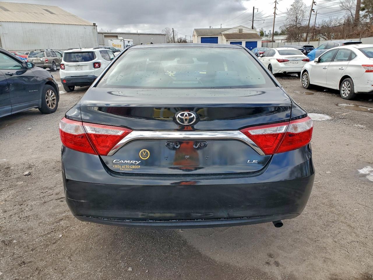 2016 TOYOTA CAMRY LE photo 6