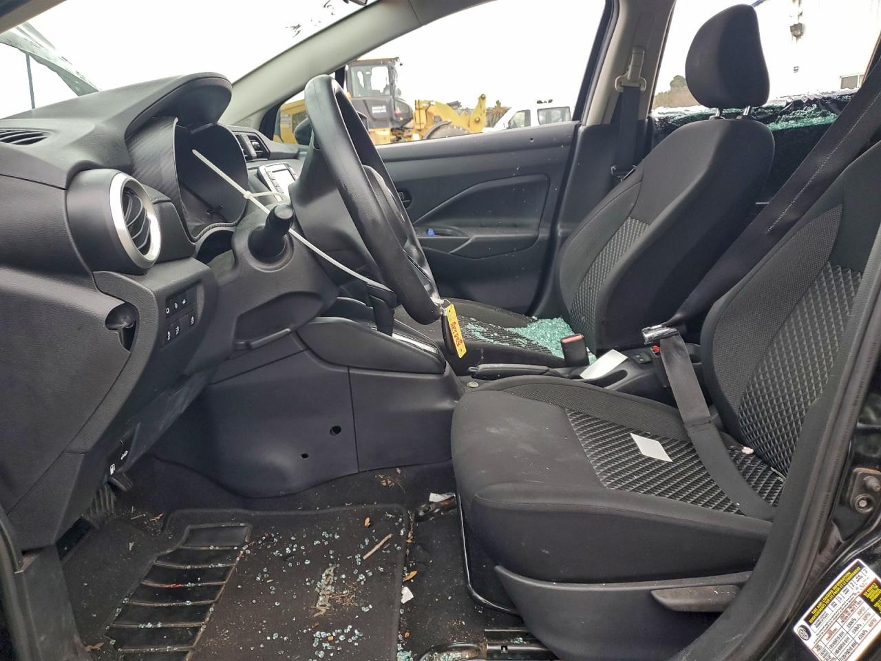 2020 NISSAN VERSA S photo 7