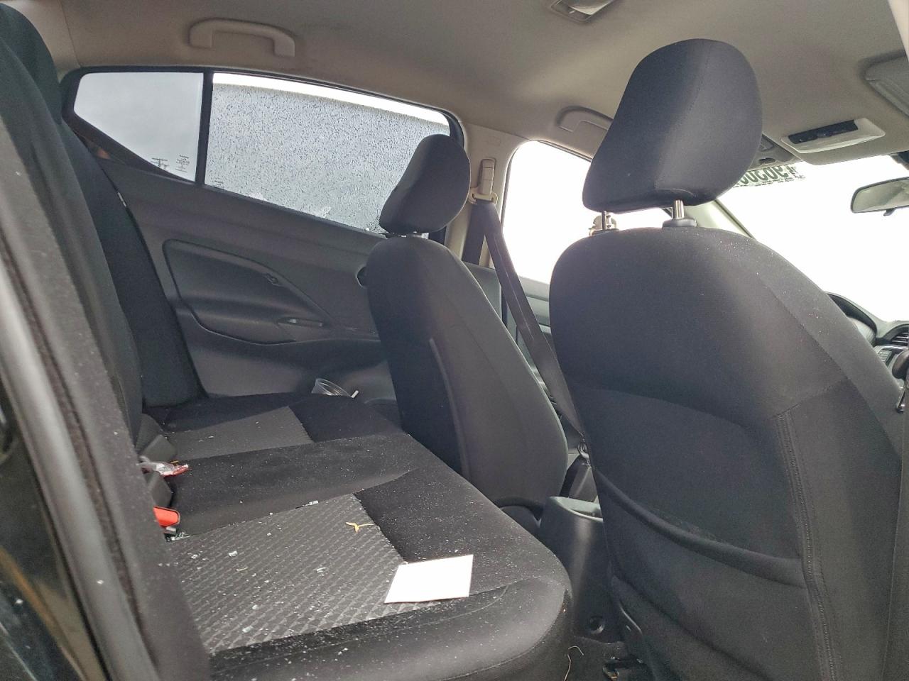 2020 NISSAN VERSA S photo 10