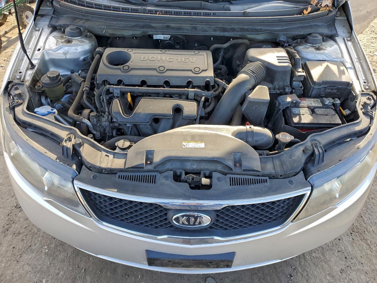 2010 KIA FORTE SX photo 11