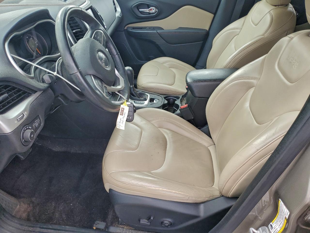 2017 JEEP CHEROKEE LIMITED photo 7