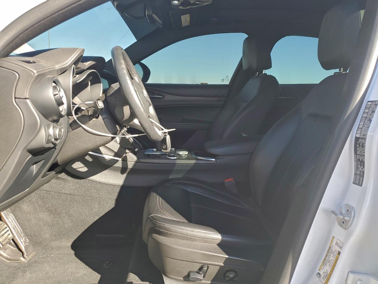2022 ALFA ROMEO STELVIO TI photo 7