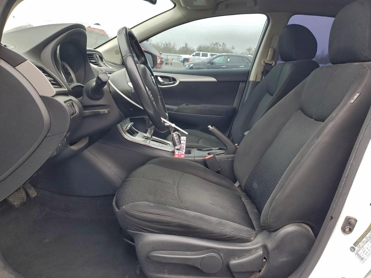 2014 NISSAN SENTRA S photo 7