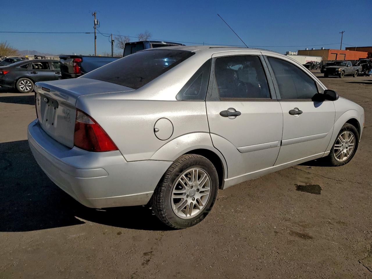 2007 FORD FOCUS ZX4 photo 3