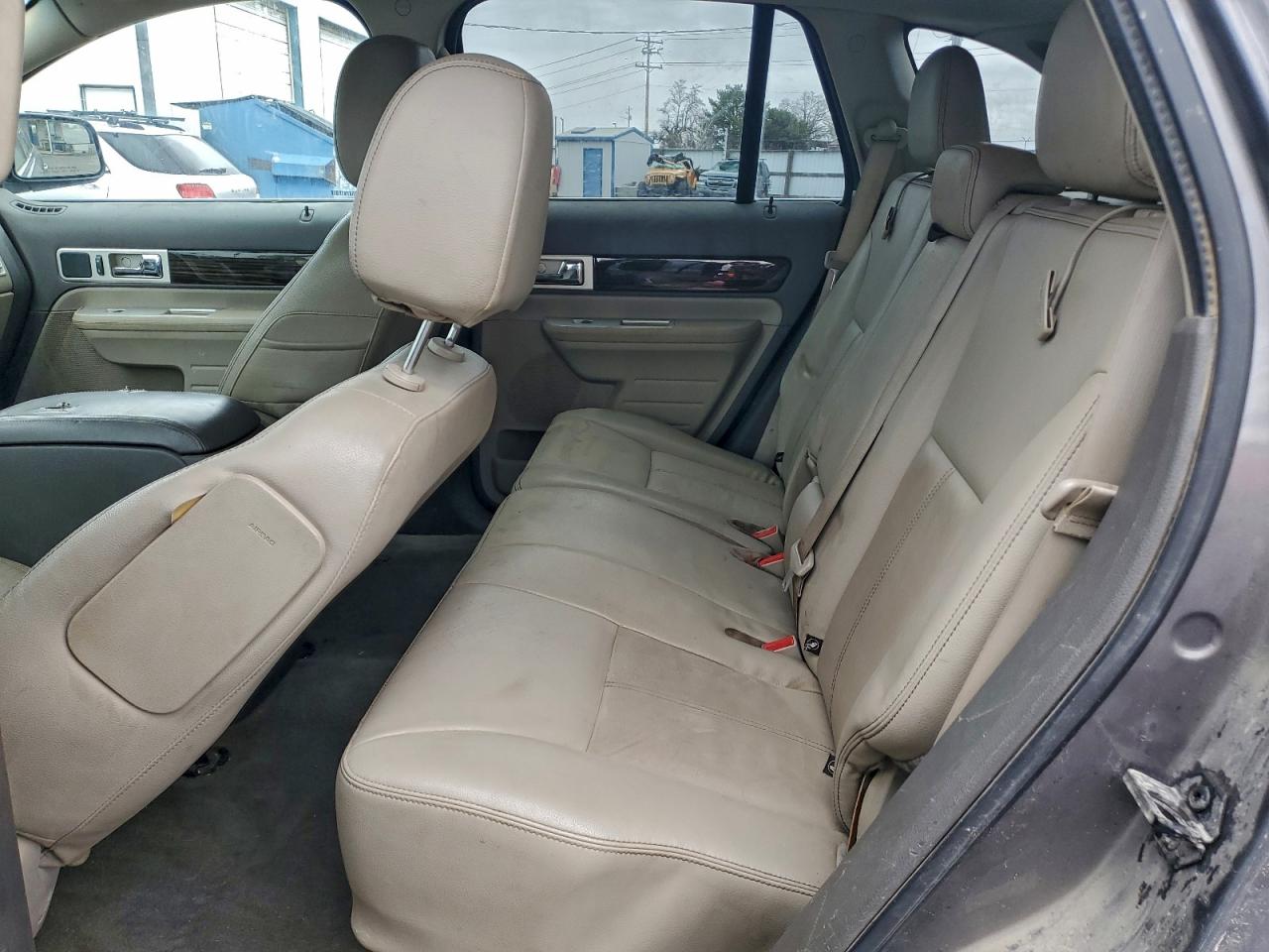2010 LINCOLN MKX photo 11