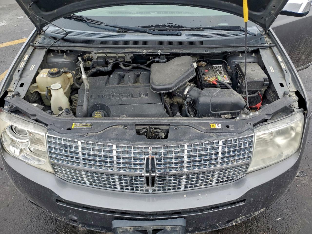 2010 LINCOLN MKX photo 12