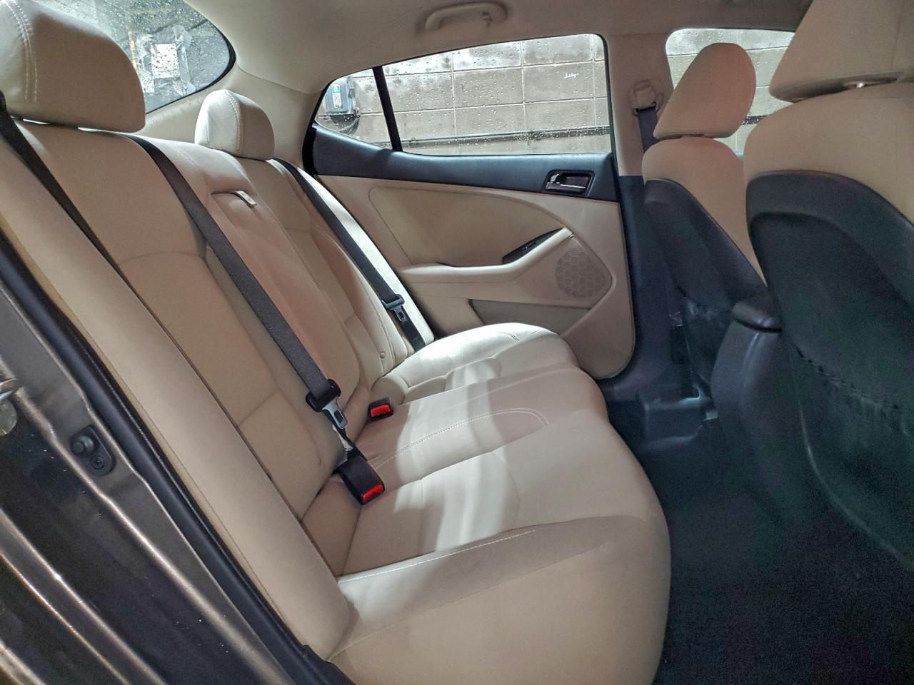 2013 KIA OPTIMA LX photo 10