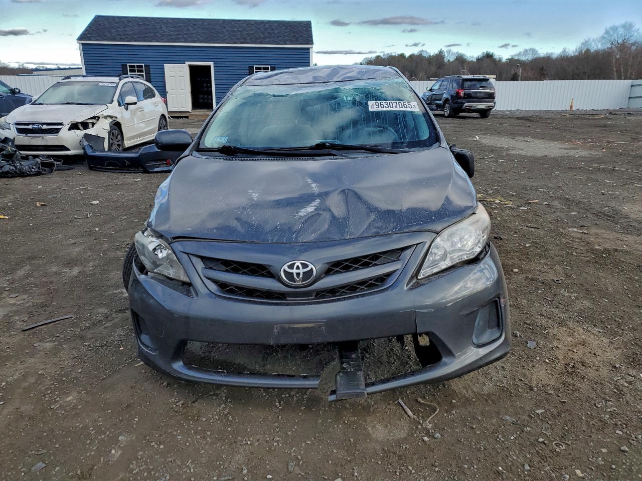 2011 TOYOTA COROLLA BASE photo 5