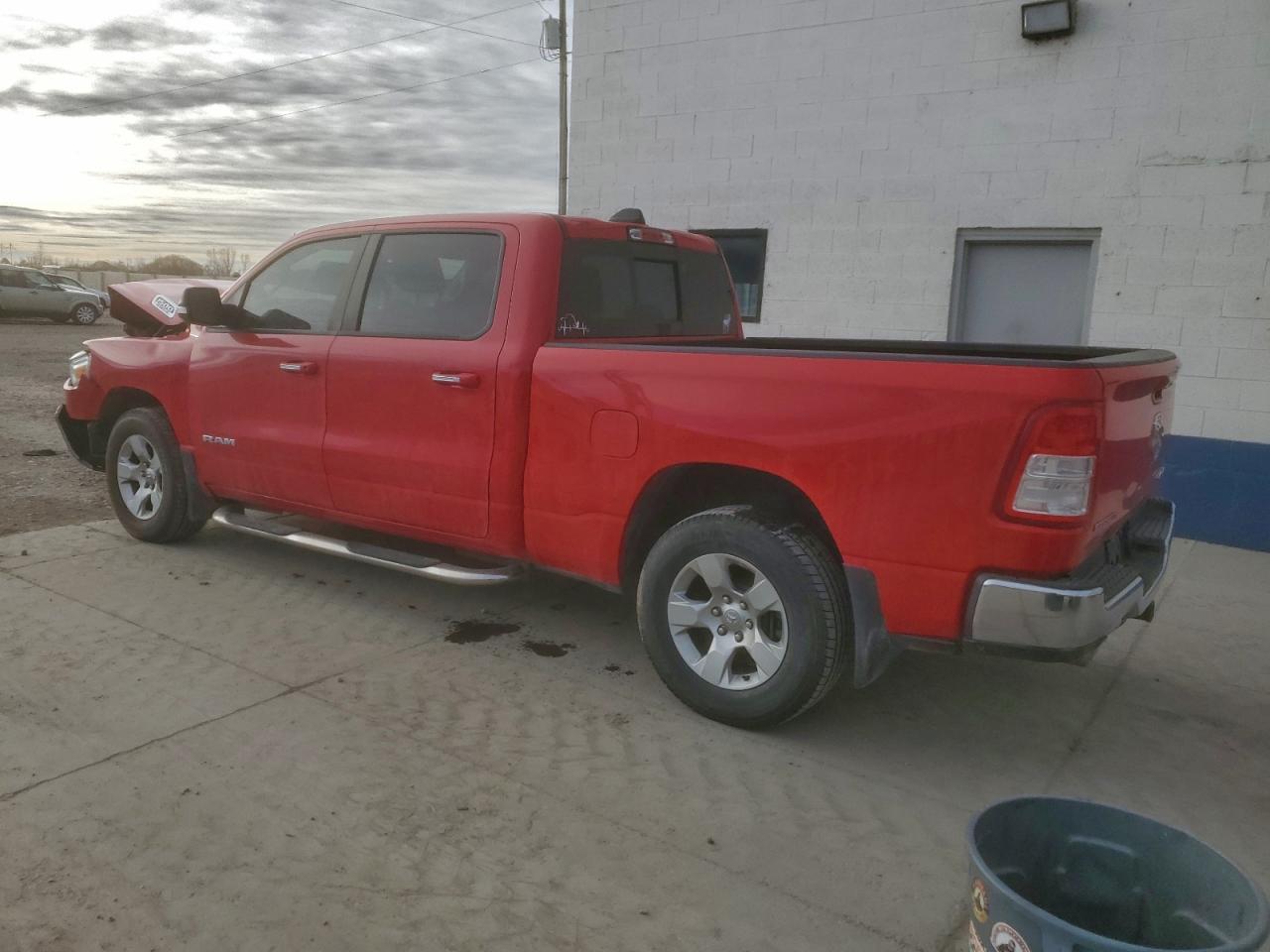 2019 RAM 1500 BIG HORN/LONE STAR photo 2