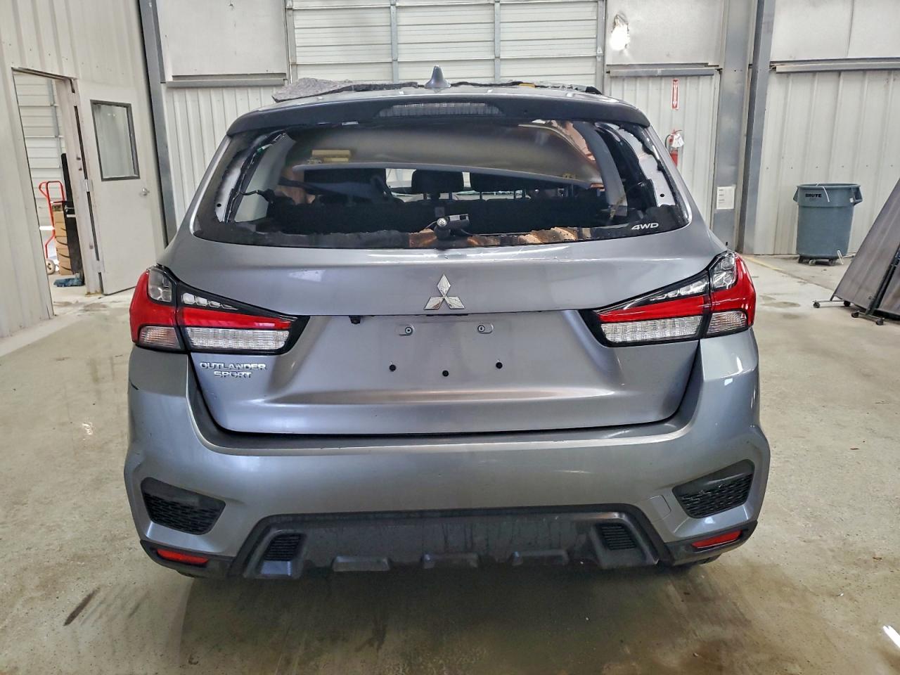 2024 MITSUBISHI OUTLANDER SPORT S/SE photo 21