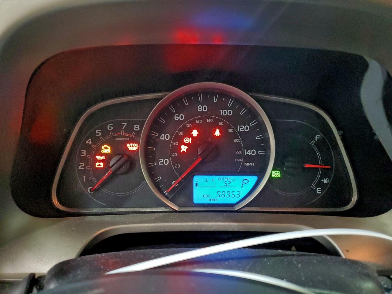 2015 TOYOTA RAV4 XLE photo 17