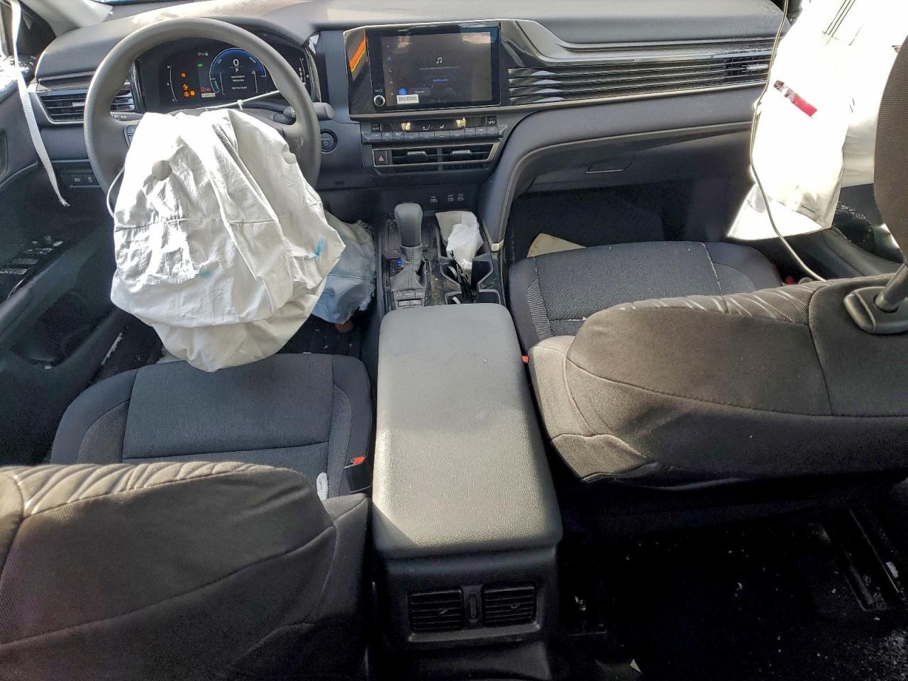 2025 TOYOTA CAMRY XSE photo 8