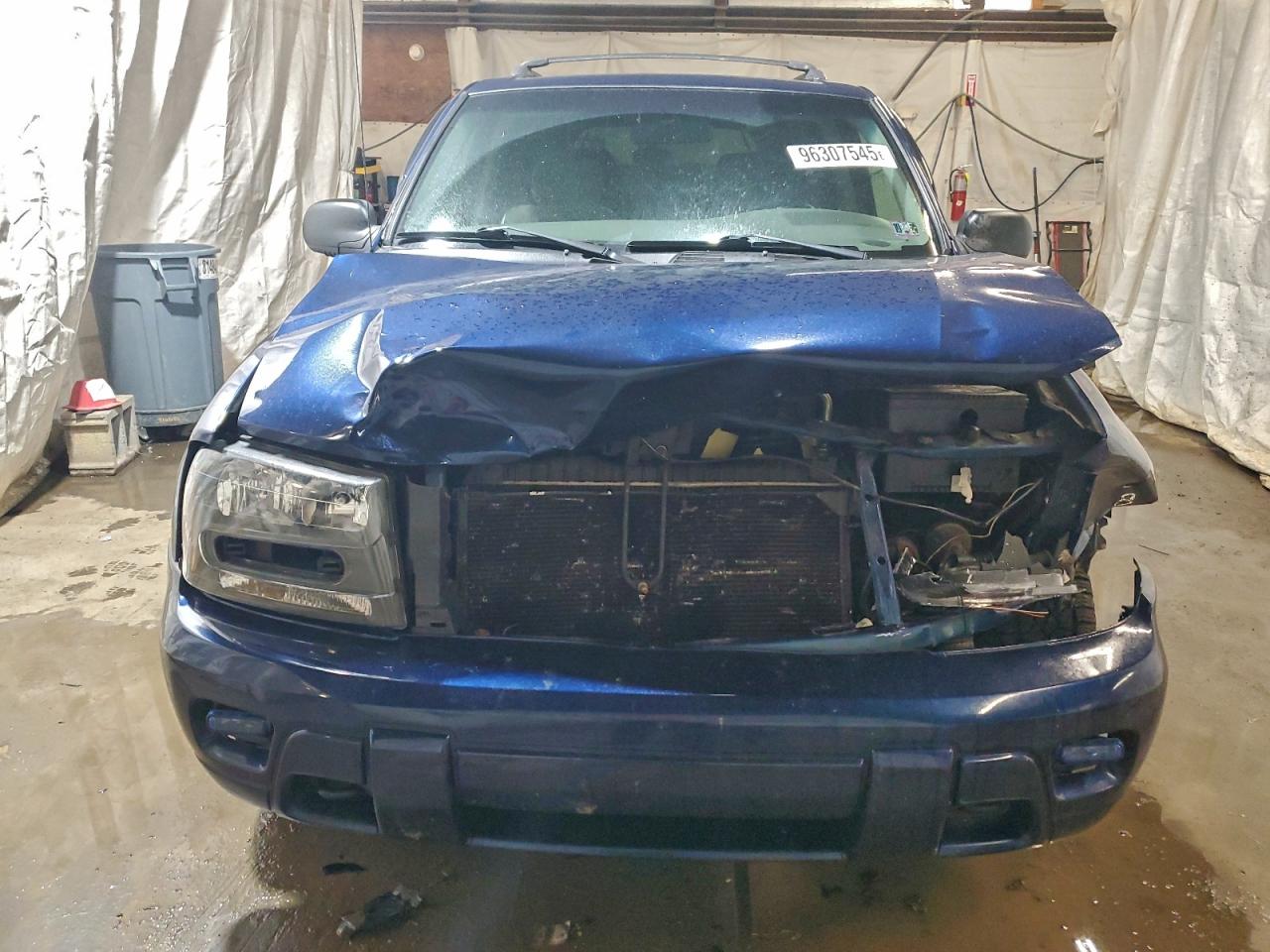 2004 CHEVROLET TRAILBLAZER LS photo 9
