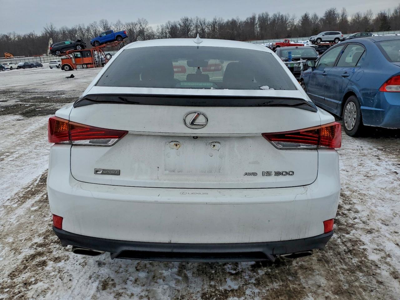 2018 LEXUS IS 300 photo 16