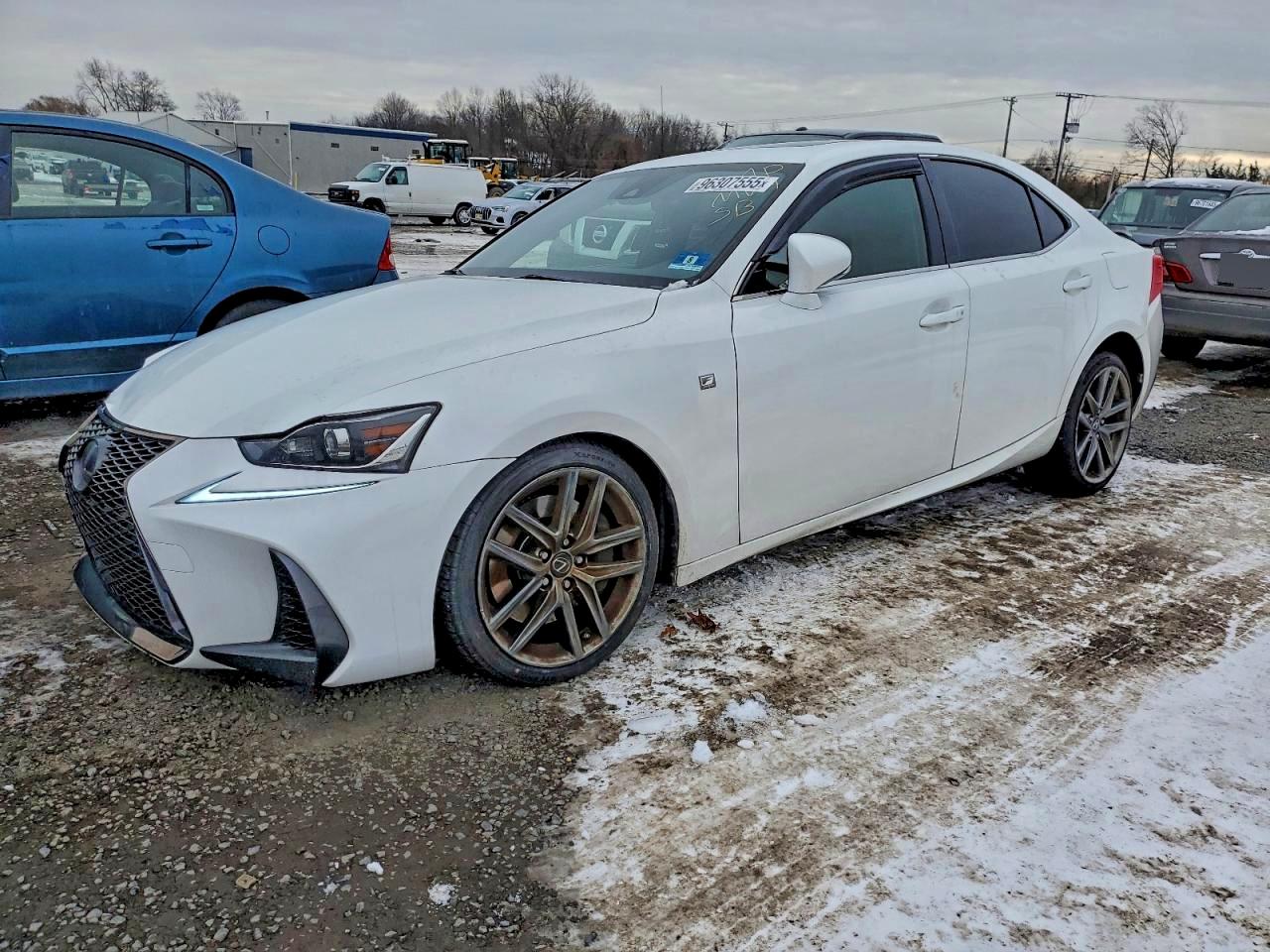 2018 LEXUS IS