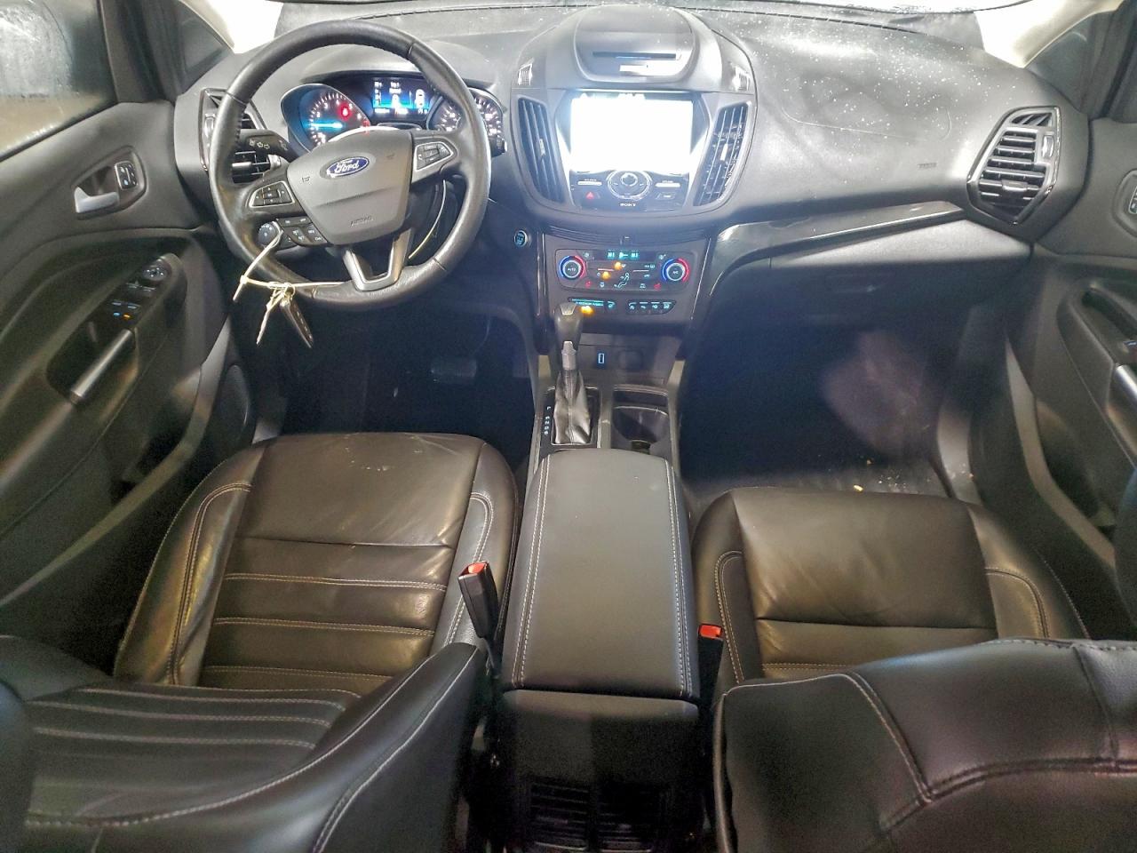2017 FORD ESCAPE TITANIUM photo 22