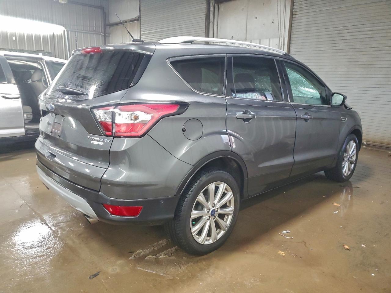 2017 FORD ESCAPE TITANIUM photo 7